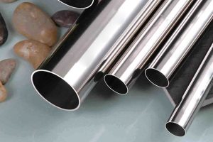 家里装修，选择PPR水管还是不锈钢水管？